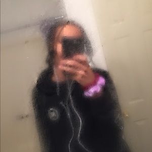 Meet your Posher, Kellan